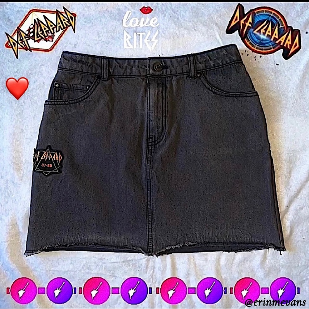 Junk Food Def Leppard Patch Denim Jean Mini Skirt Faded Black Clearance